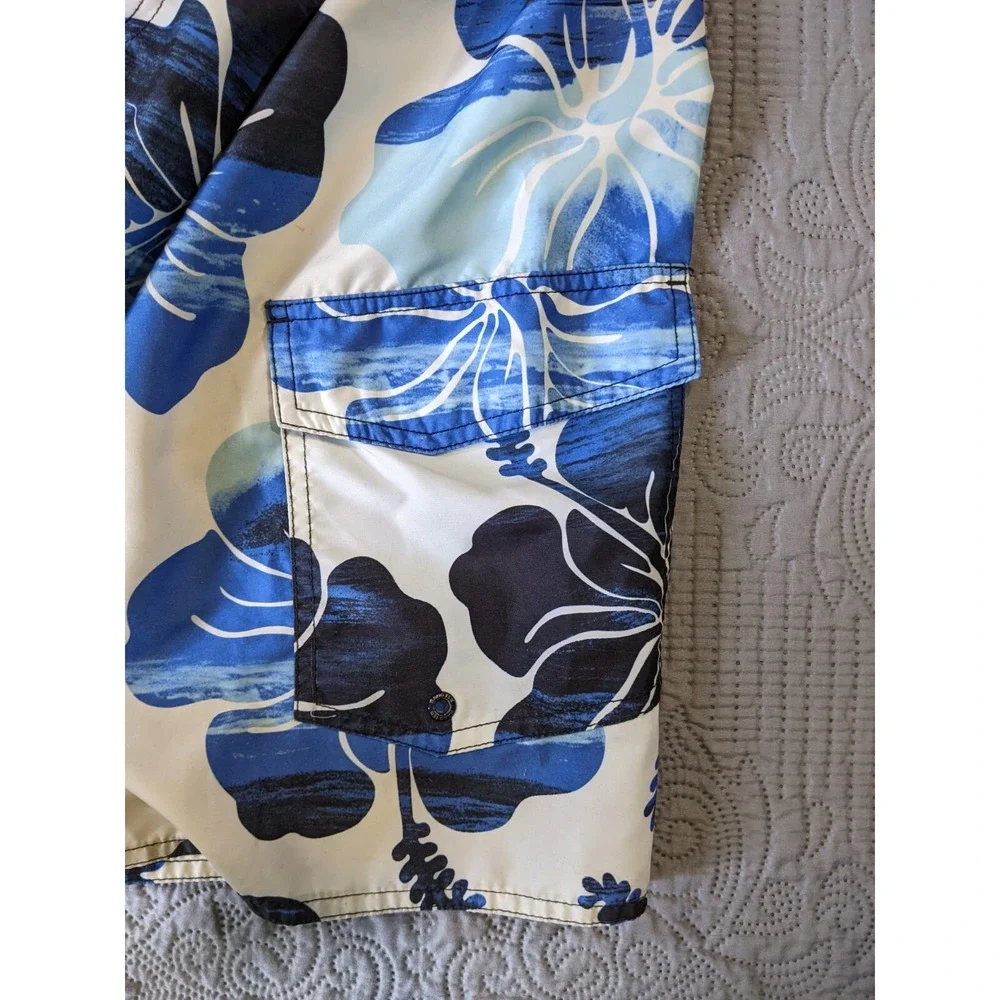Hang Ten Swim Trunks Board Shorts Men LG Blue Floral Cargo Pockets